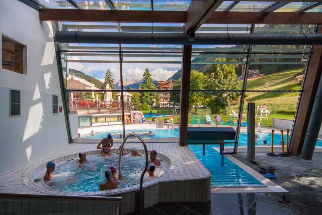 Apartments Dolomie Ortisei Bagian luar foto
