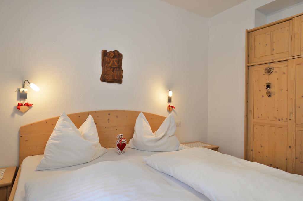 Apartments Dolomie Ortisei Bagian luar foto